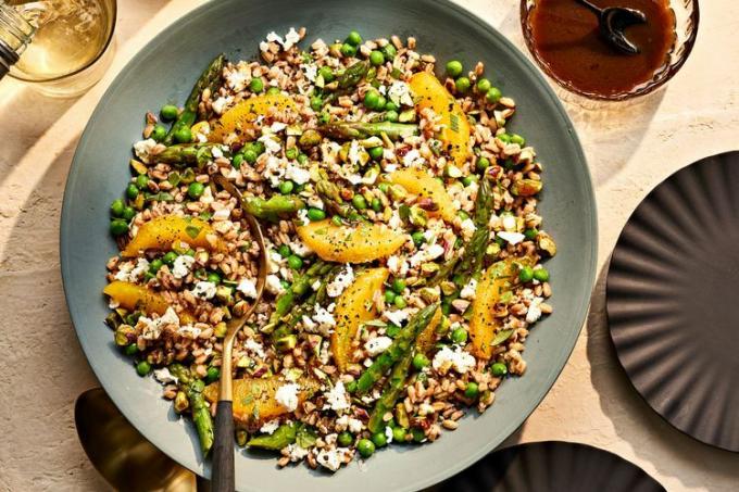 Salade Farro tiède au beurre noisette